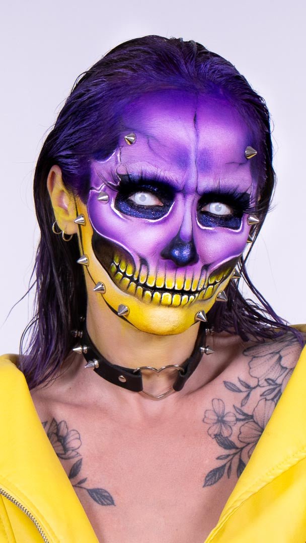 Formation en ligne module artistique : Explorez l'art du maquillage créatif avec Laurie Feligioni Académie.