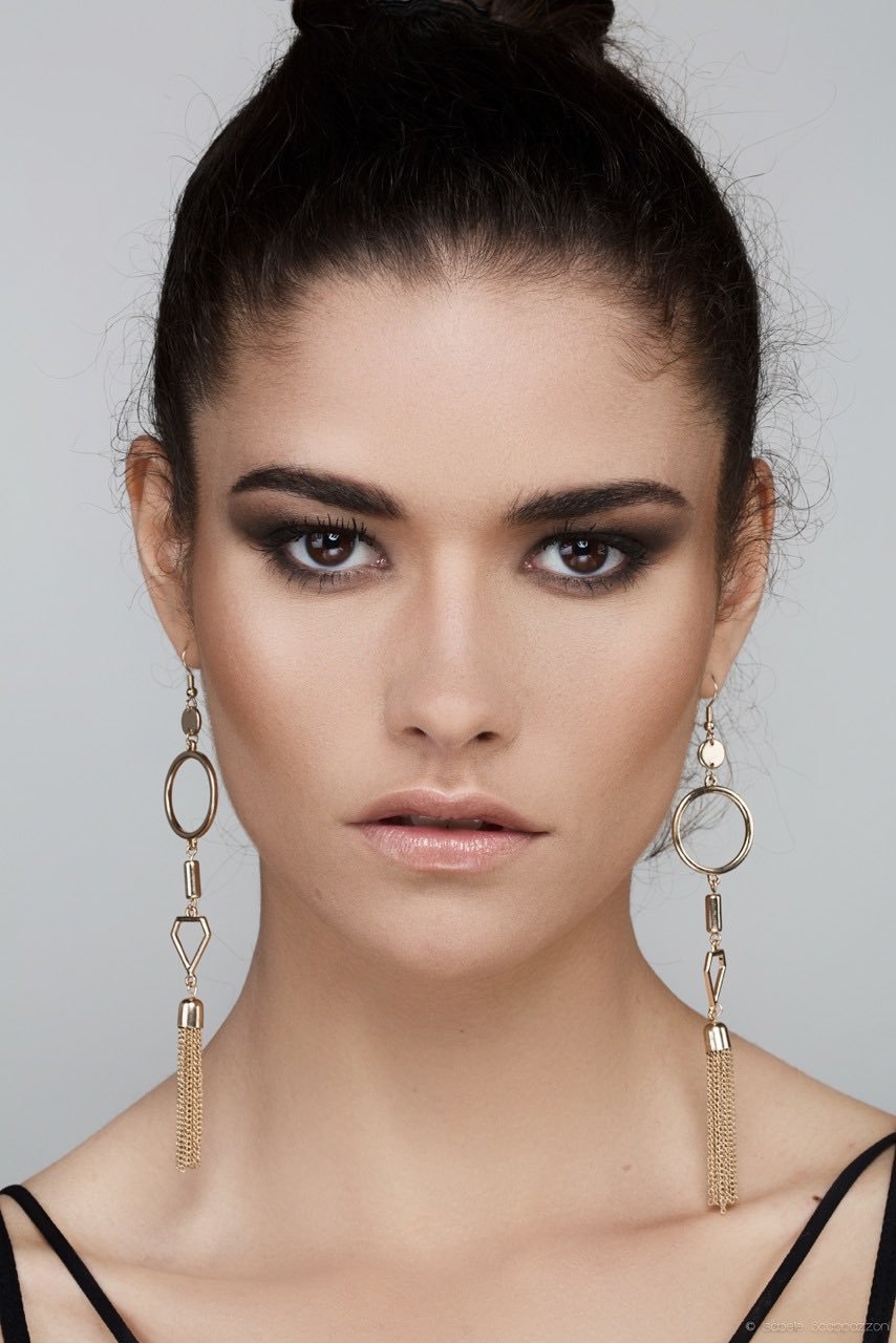 Techniques de maquillage : Module beauté de Laurie Feligioni pour devenir maquilleuse professionnelle