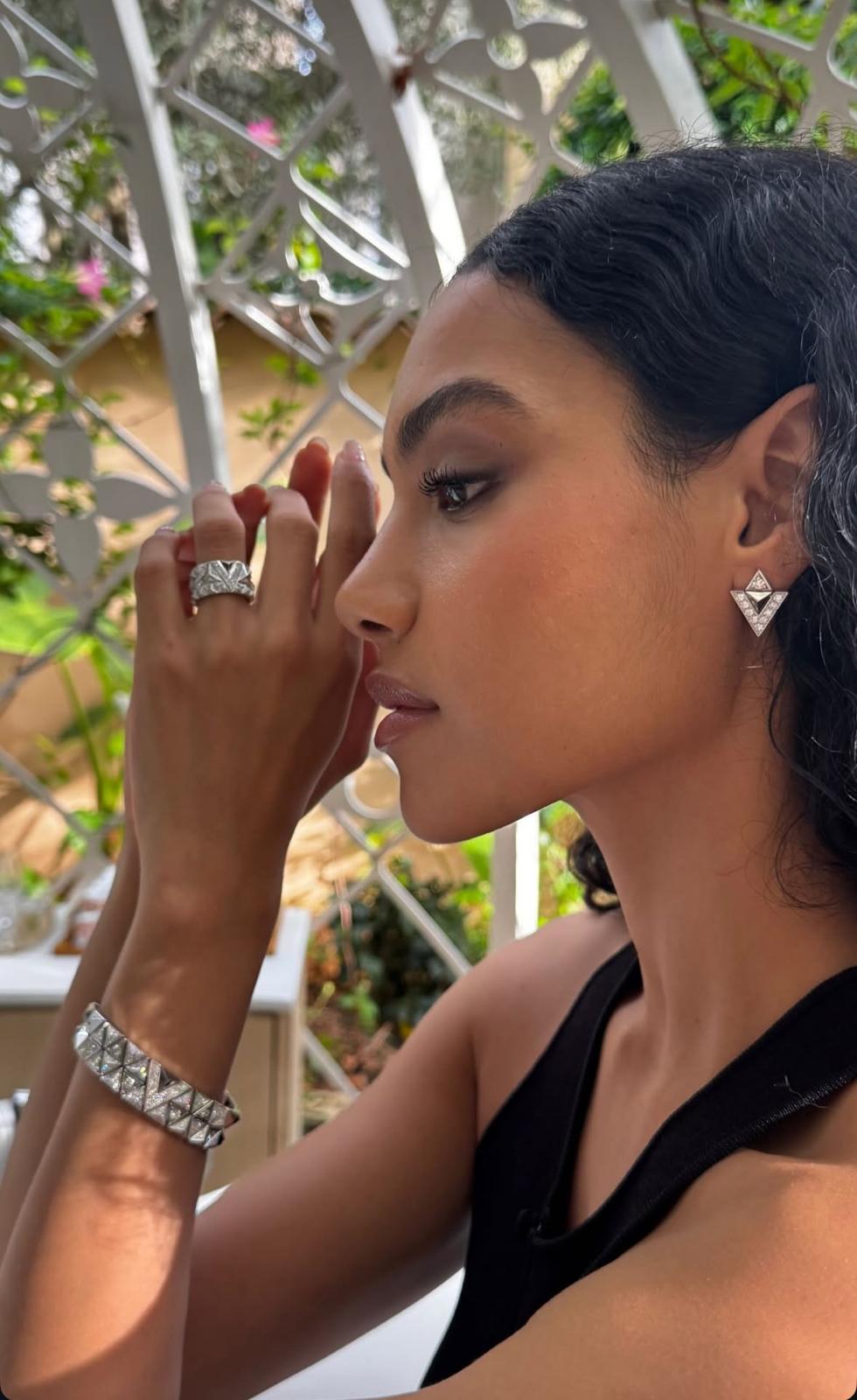 Maquillage pour les mannequins du défilé privé Louis Vuitton à Saint-Tropez - LAURIE FELIGIONI ACADEMIE