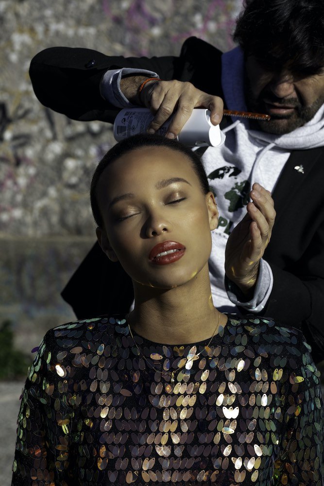 Coaching de maquillage en ligne par Laurie Feligioni, maquilleuse professionnelle, perfectionner vos techniques make up.