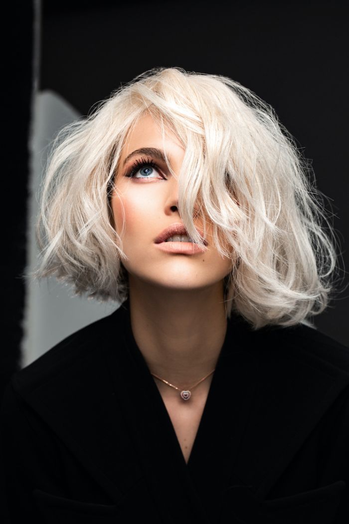 Formation en ligne de maquillage avec Laurie Feligioni - Modules variés pour devenir maquilleuse professionnelle